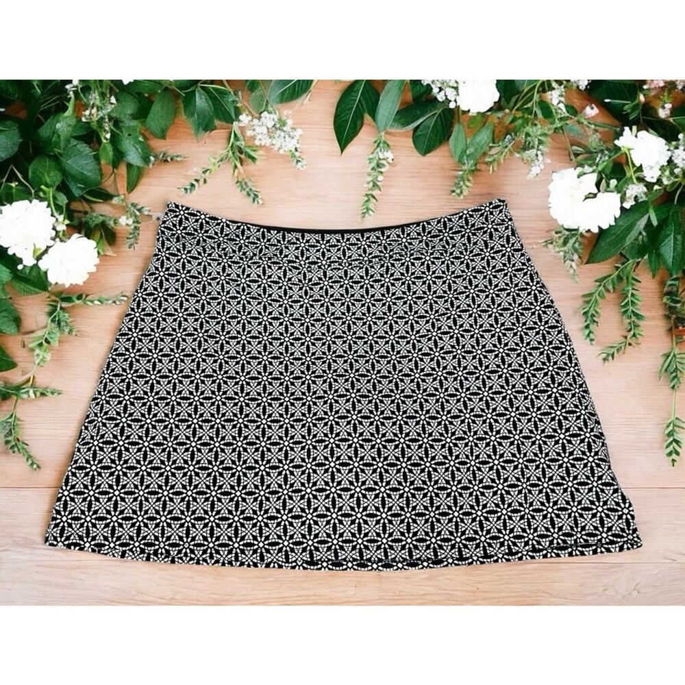 Tranquility by Colorado Clothing Women's Black and White Skort Sz 2X Golf